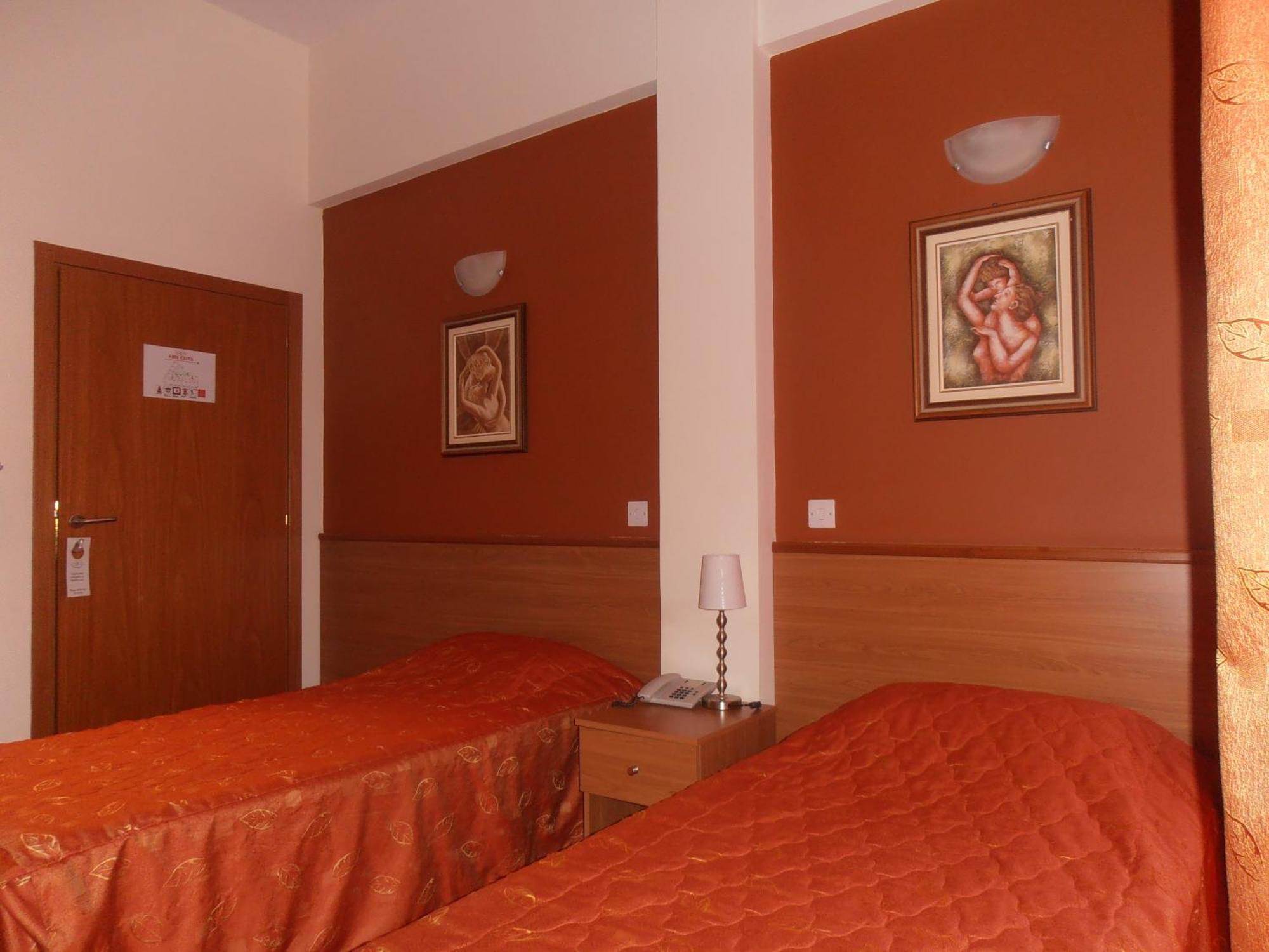 Crown Inn Hotel Nicosia Kültér fotó