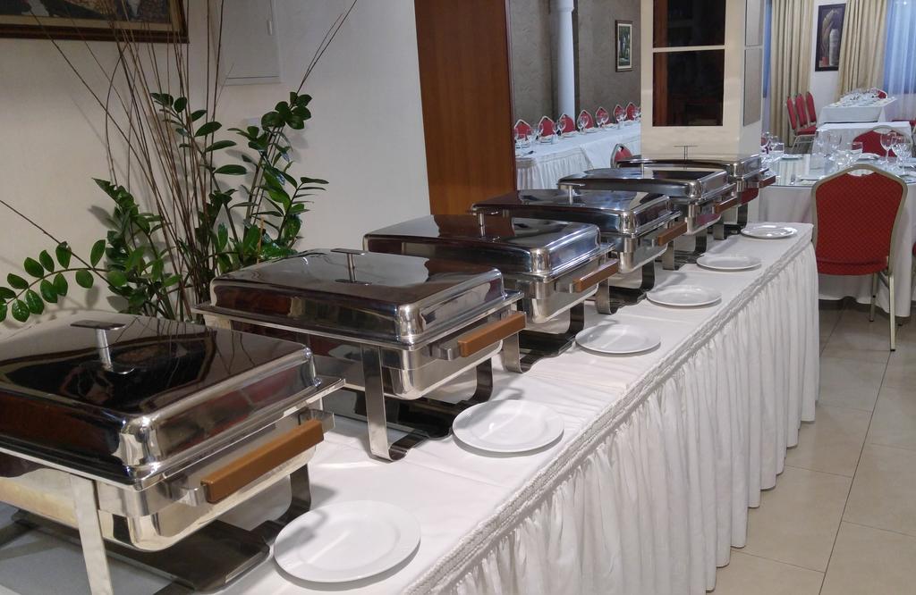 Crown Inn Hotel Nicosia Kültér fotó