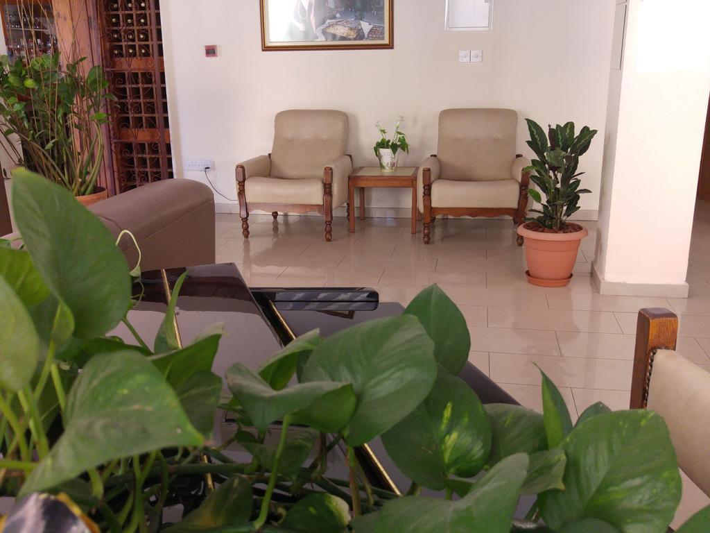 Crown Inn Hotel Nicosia Kültér fotó