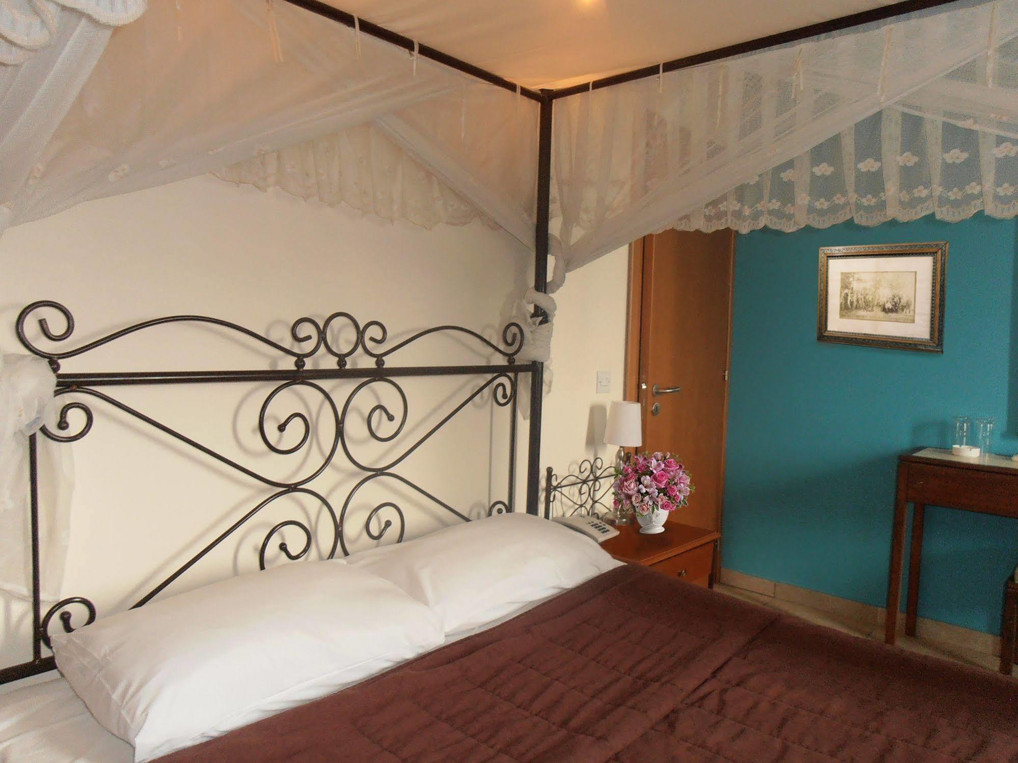 Crown Inn Hotel Nicosia Kültér fotó