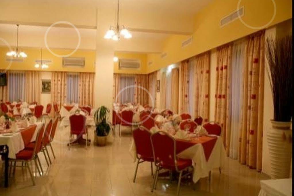 Crown Inn Hotel Nicosia Kültér fotó